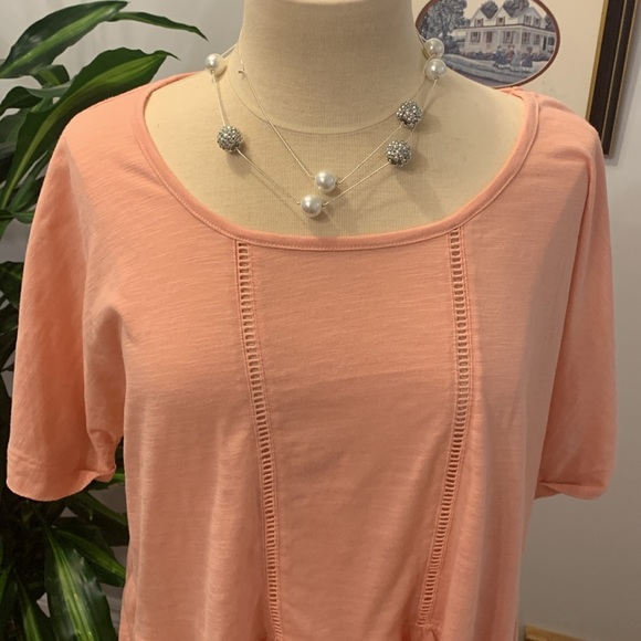 💰PENNINGTONS Coral Short Sleeve Ruffles Bottom Blouse 1X - Picture 2 of 11